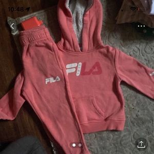 Pink FILA Sweatpant Outfit!